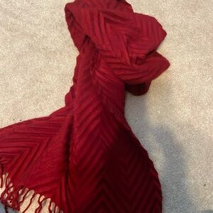 CHELSEY BY JOSEPH Cashmere Scarf gorgeous red!